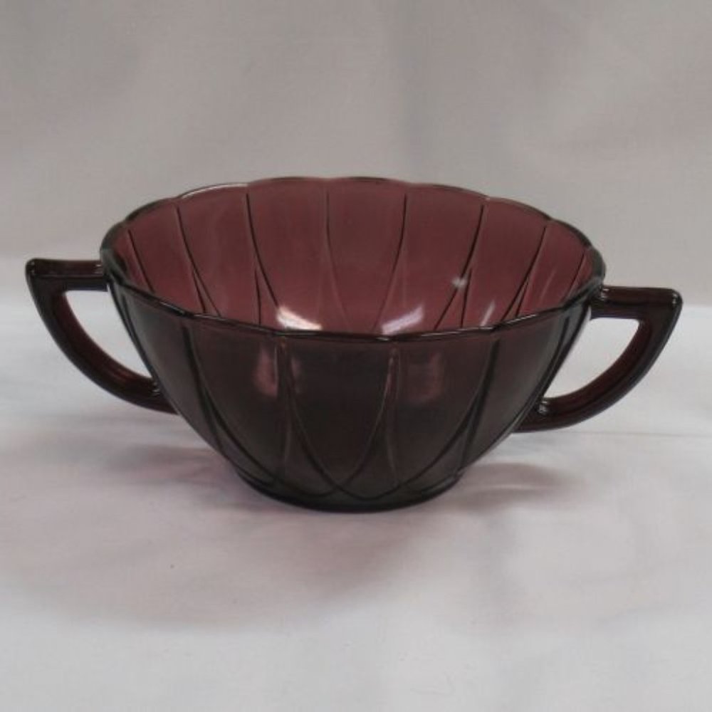 Hazel Atlas Depression Glass Amethyst Newport Hairpin 2-Handled Cream Soup Bowl